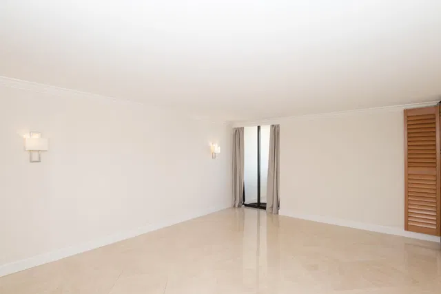 Singer Island Unit 10a photo 22