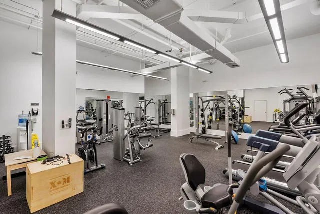 Sloan's Curve Palm Beach Unit 605n photo 32