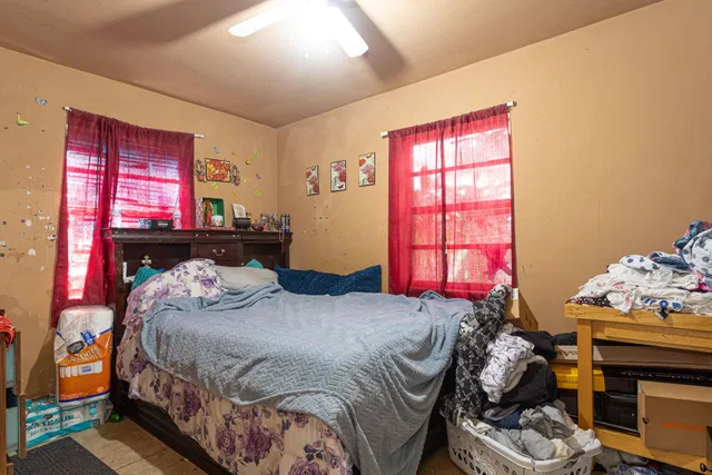 Residence photo 22