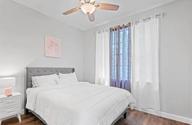  Unit 22 photo 12