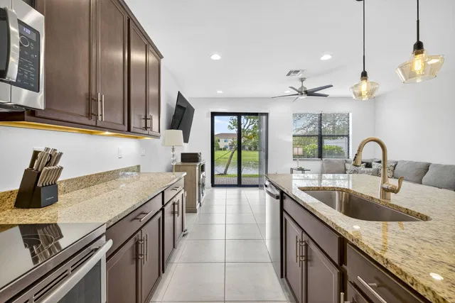 Enclave at Boca Dunes Unit 79 photo 5