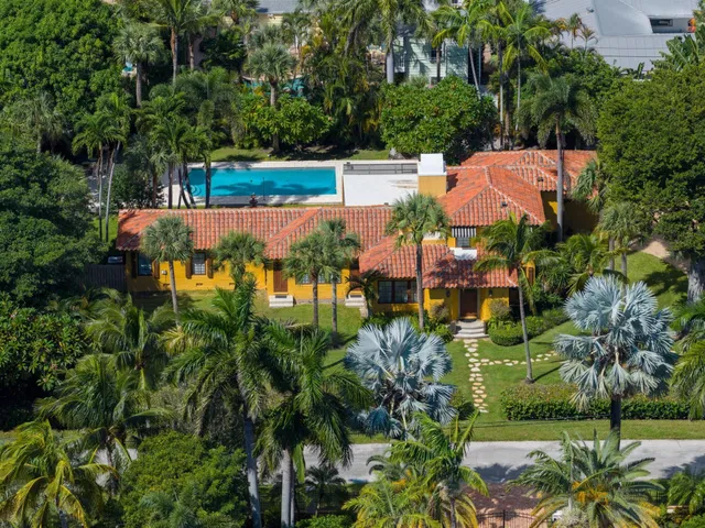Palm Trail Delray Beach Residence photo 5
