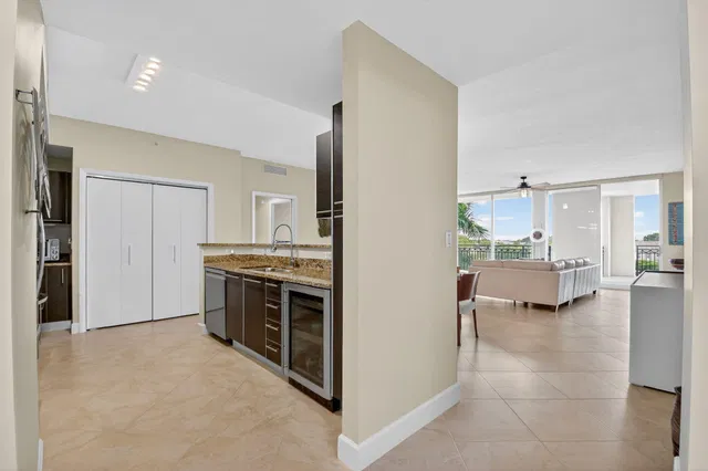 CityPlace South Tower Unit 423 photo 15