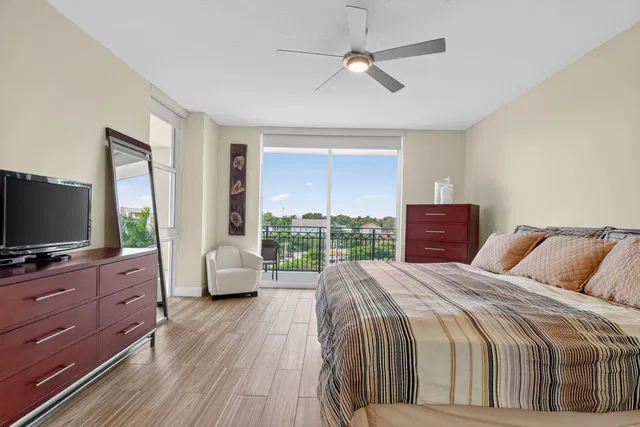 CityPlace South Tower Unit 423 photo 23