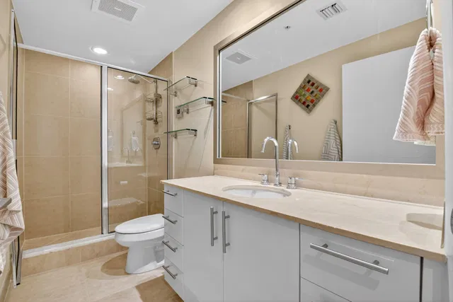 CityPlace South Tower Unit 423 photo 32