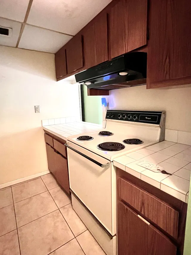 Unit 206 photo 2