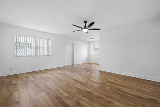 Residence photo 8
