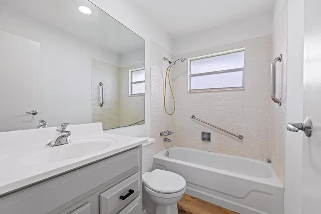 Residence photo 11