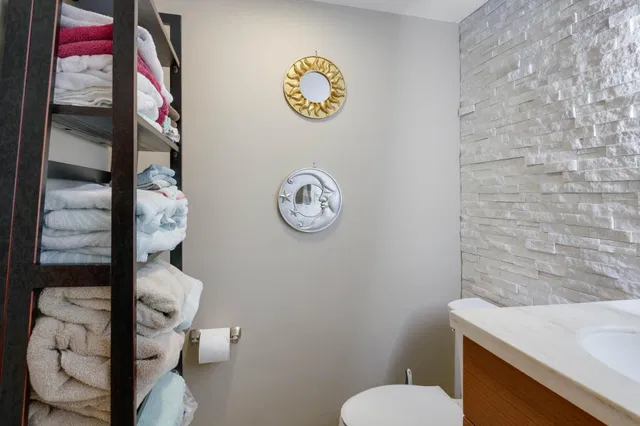  Unit 204 photo 21