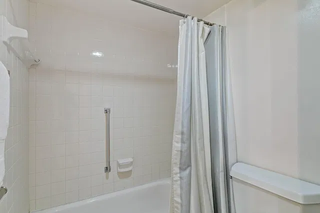 Singer Island Unit B - 6d photo 34
