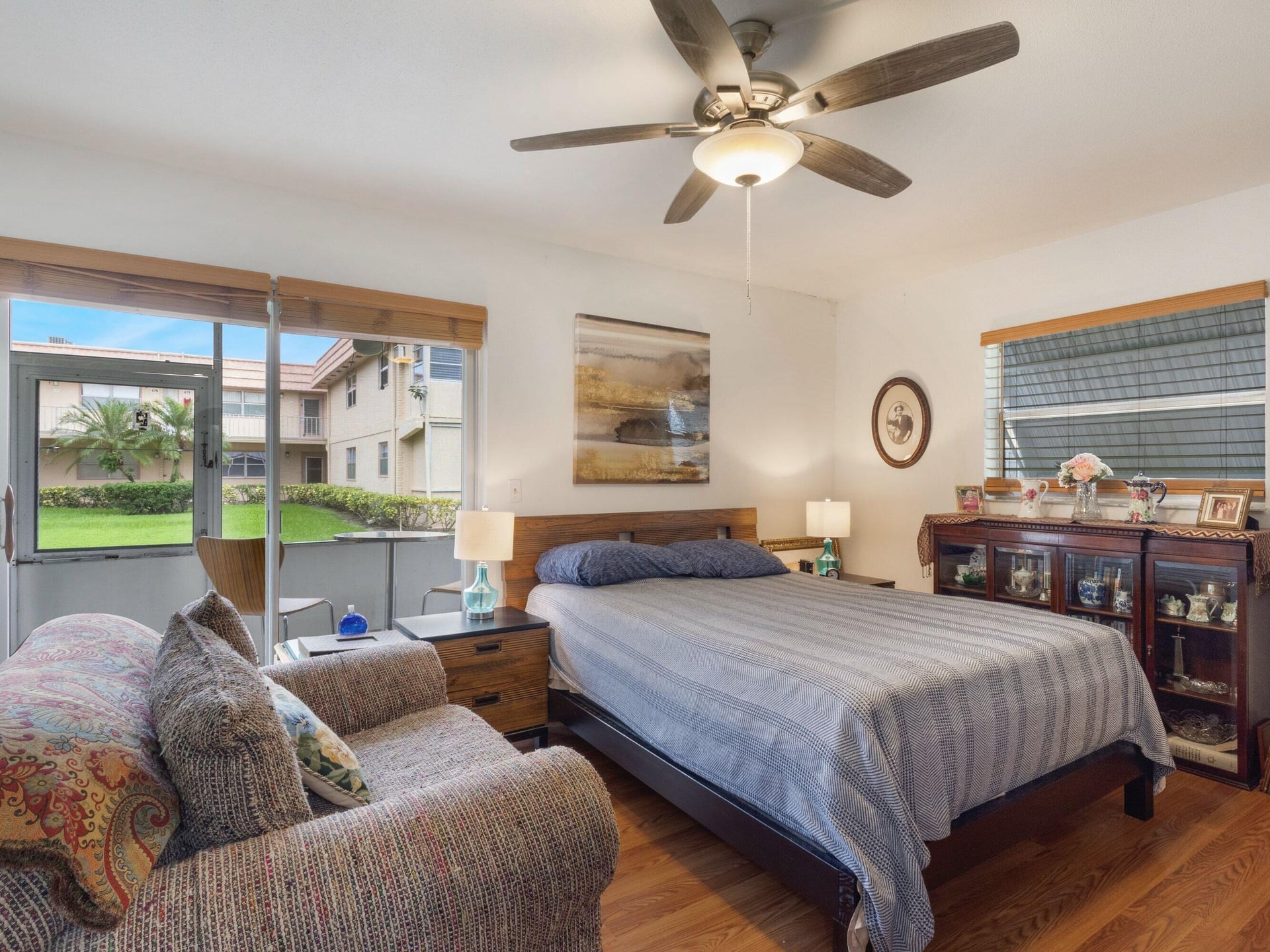 Residence photo 12