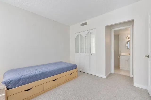 The Patrician of Palm Beach Unit 118 photo 11