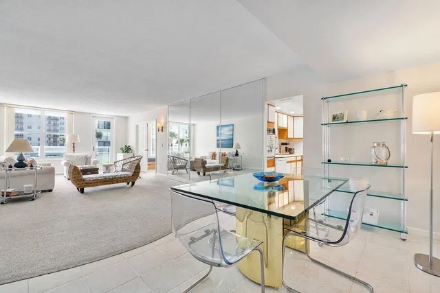 The Patrician of Palm Beach Unit 118 photo 14