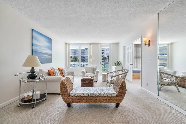 The Patrician of Palm Beach Unit 118 photo 16