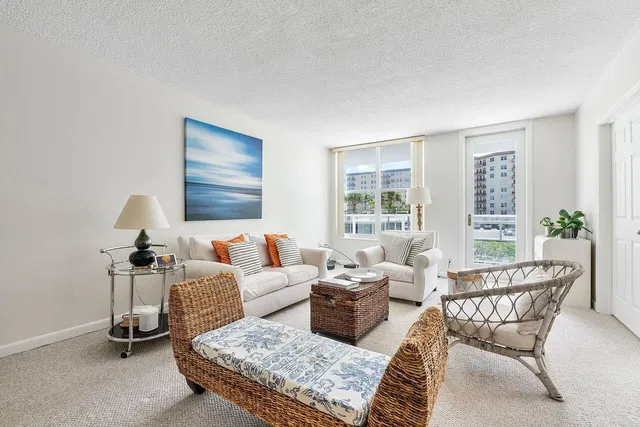 The Patrician of Palm Beach Unit 118 photo 17