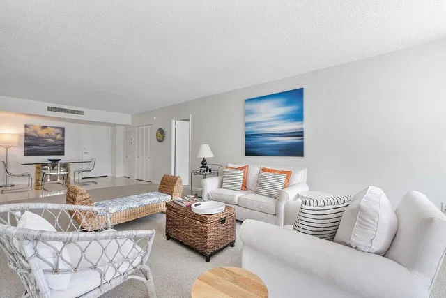The Patrician of Palm Beach Unit 118 photo 18