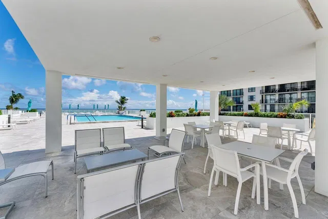 The Patrician of Palm Beach Unit 118 photo 24