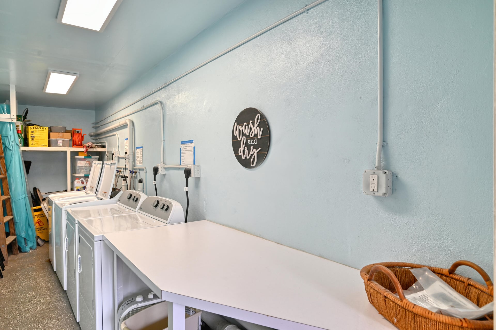 Unit 102 photo 19