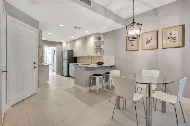 Charleston Court at Abacoa Residence photo 10