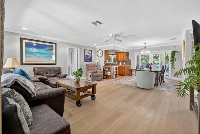 Rocky Point Residence photo 15