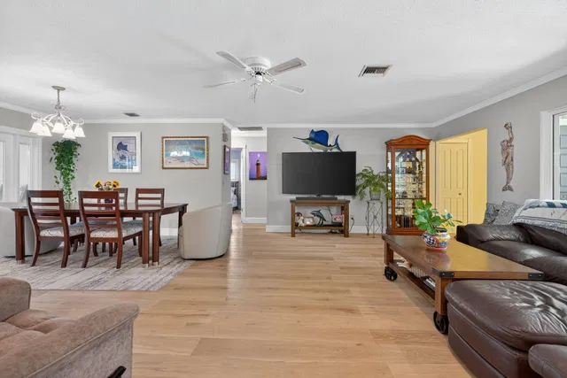 Rocky Point Residence photo 16