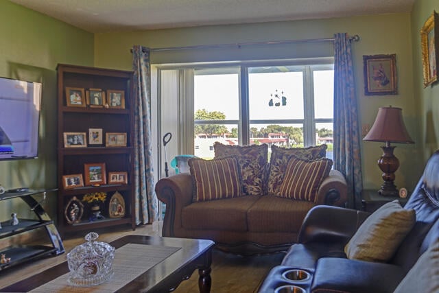  Residence photo 30