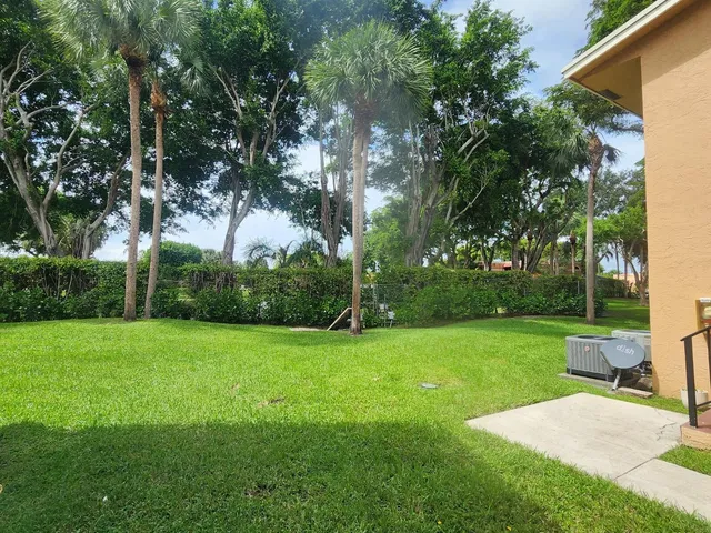 Unit 208 photo 20