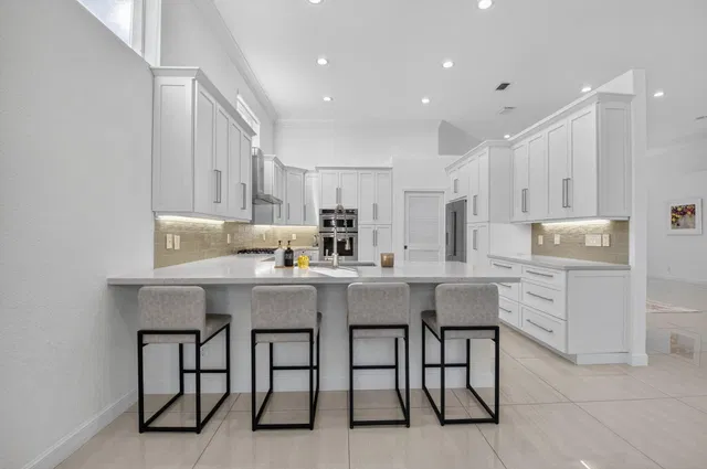 Woodfield Country Club Residence photo 10