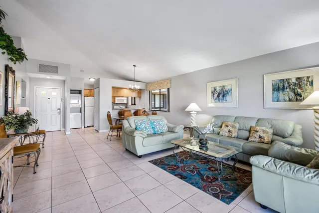 PGA National Palm Beach Gardens Residence photo 14