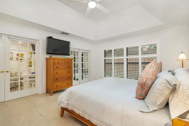 Residence photo 12