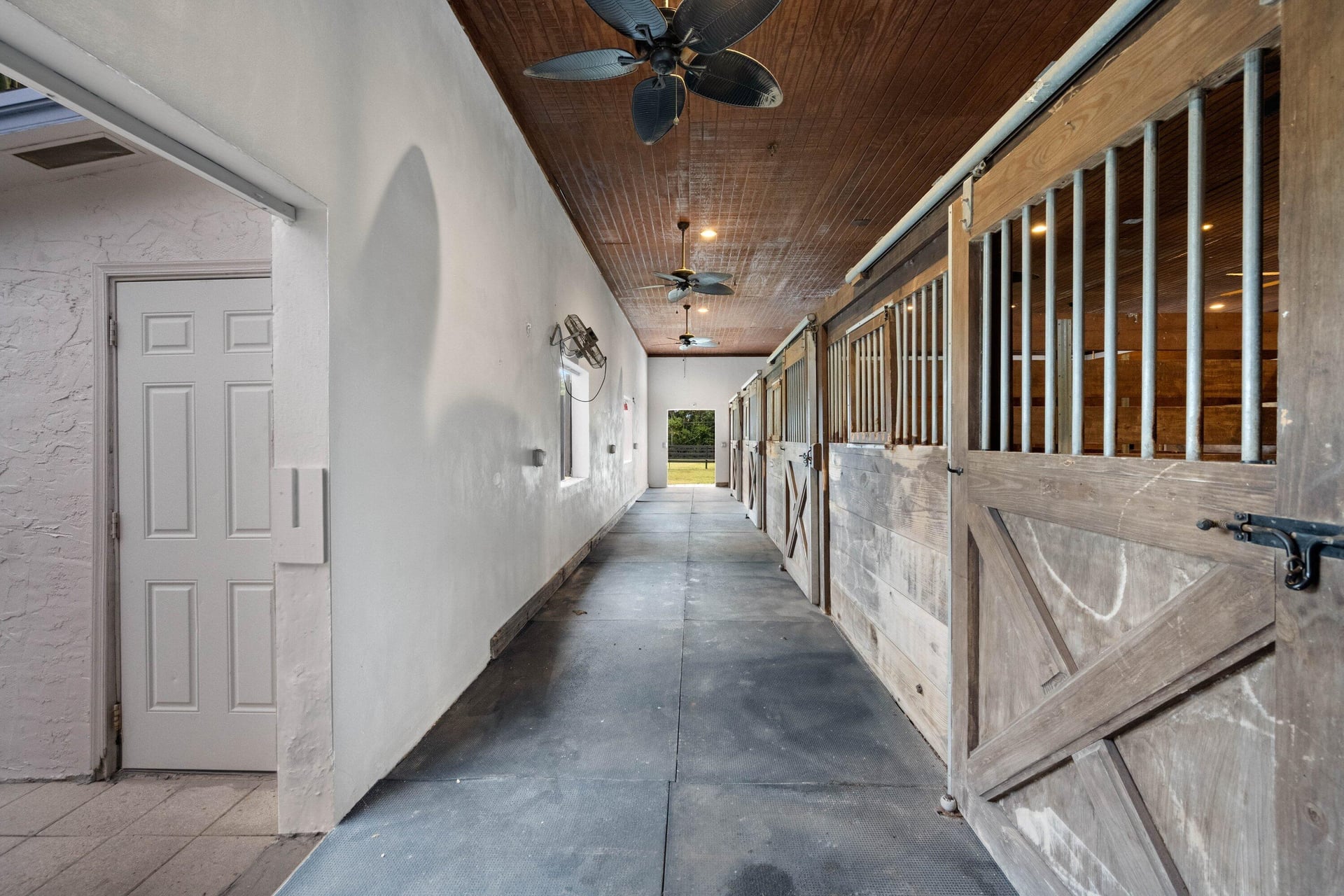 Residence photo 22