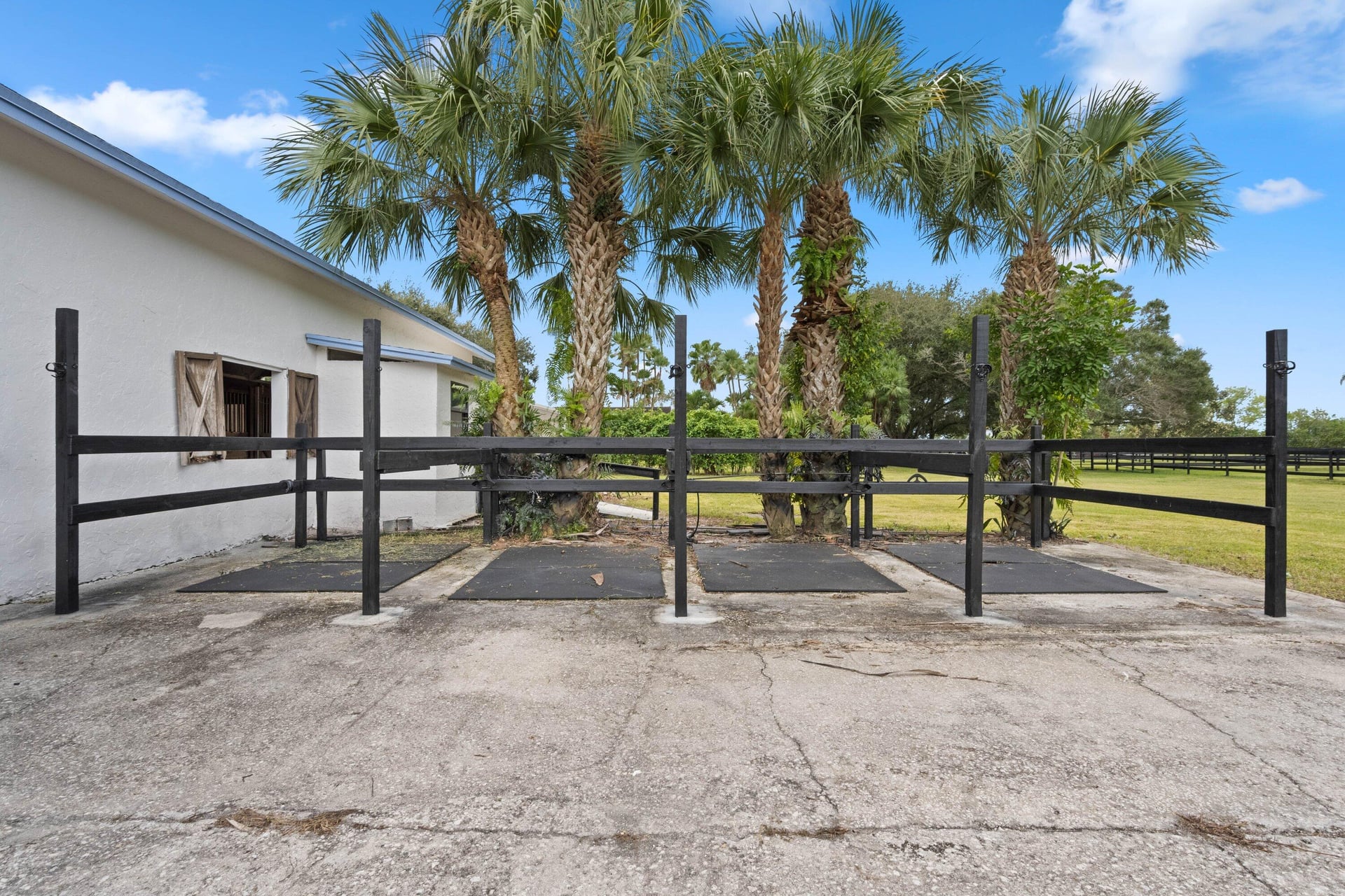 Residence photo 24