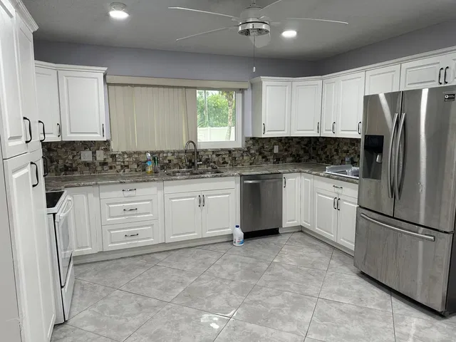 West Palm Beach Residence photo 3