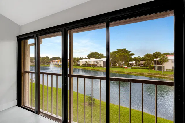 Boca Lago Country Club Homes Unit 7d photo 26