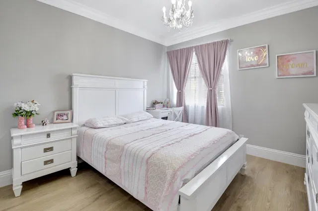  Residence photo 29
