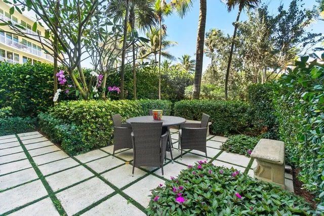 One Royal Palm Way Palm Beach Unit D1 photo 8