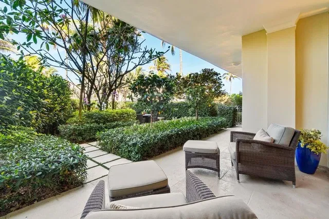 One Royal Palm Way Palm Beach Unit D1 photo 9
