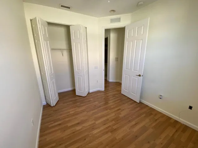  Residence photo 15