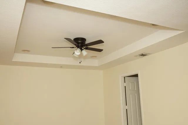  Residence photo 23