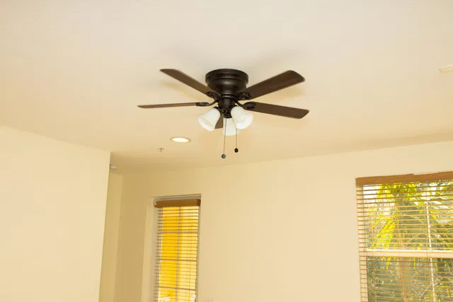  Residence photo 36