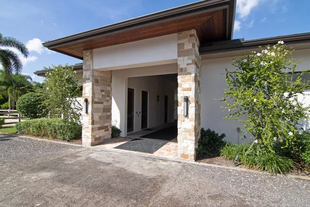 Saddle Trail Park Residence photo 4