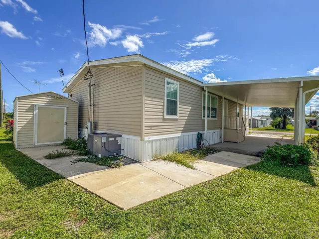 Residence photo 5