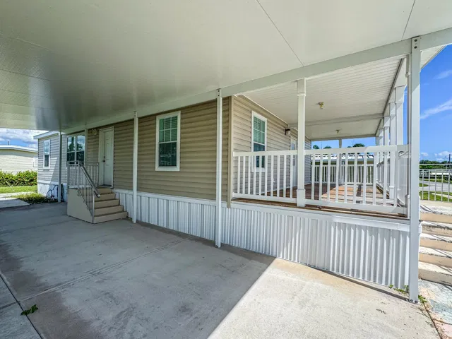 Residence photo 9