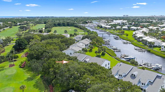Admirals Cove Residence photo 20