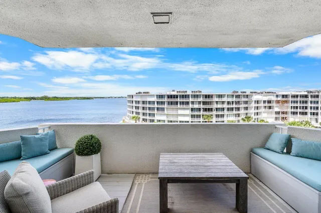2773 S Ocean Boulevard #5030