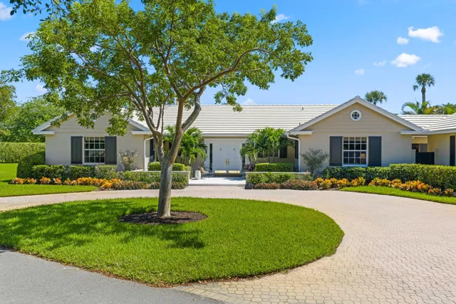 Residence photo 2