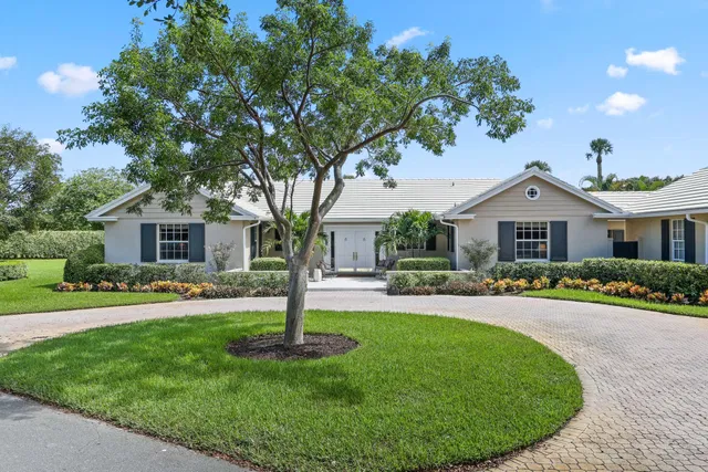 Residence photo 3