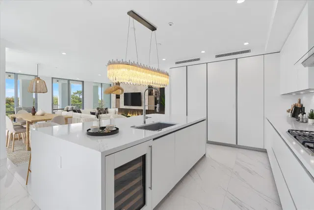 Royal Palm Residences Boca Raton Unit 402 photo 12