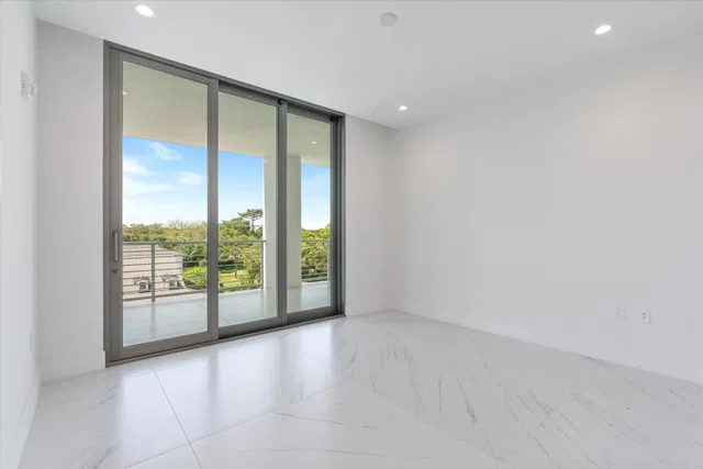 Royal Palm Residences Boca Raton Unit 402 photo 30