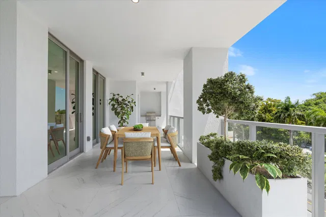 Royal Palm Residences Boca Raton Unit 402 photo 39
